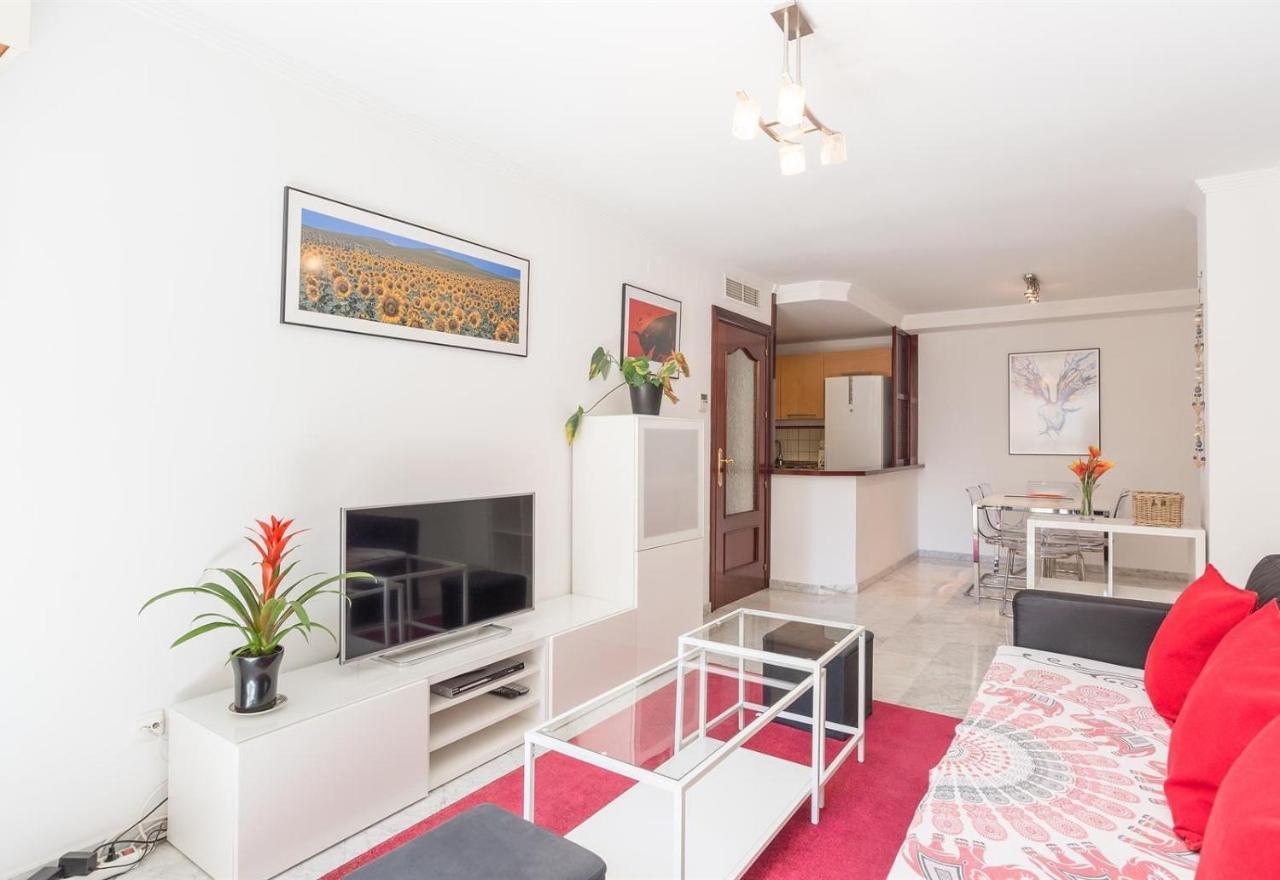 Gran Confort Muelle Uno Apartment Málaga